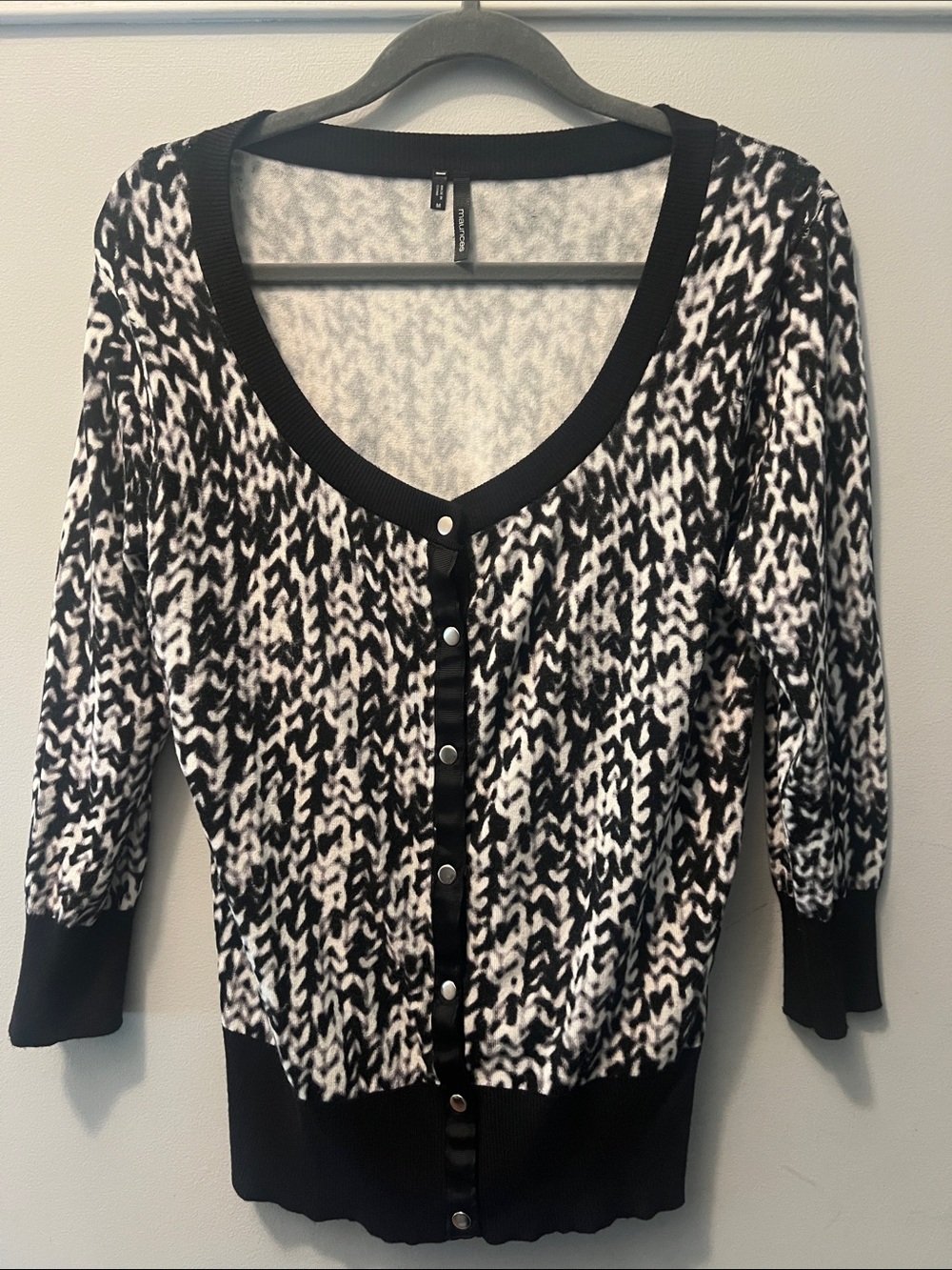 Maurices Black and White Printed Button-Front Women's Top